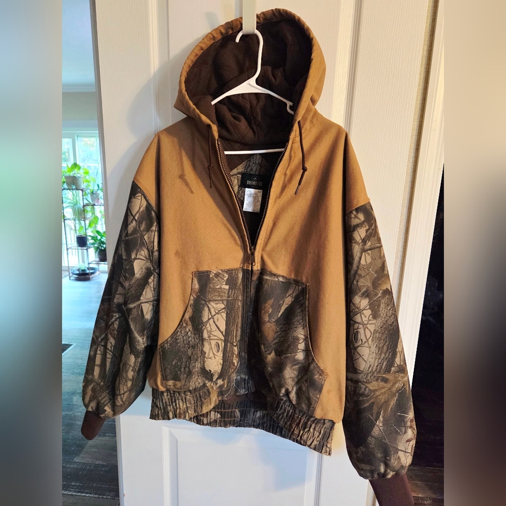 RedHead Brown and Camouflage Jacket
